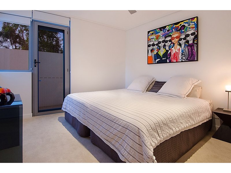 1105/118 Parkside Circuit, Hamilton QLD 4007