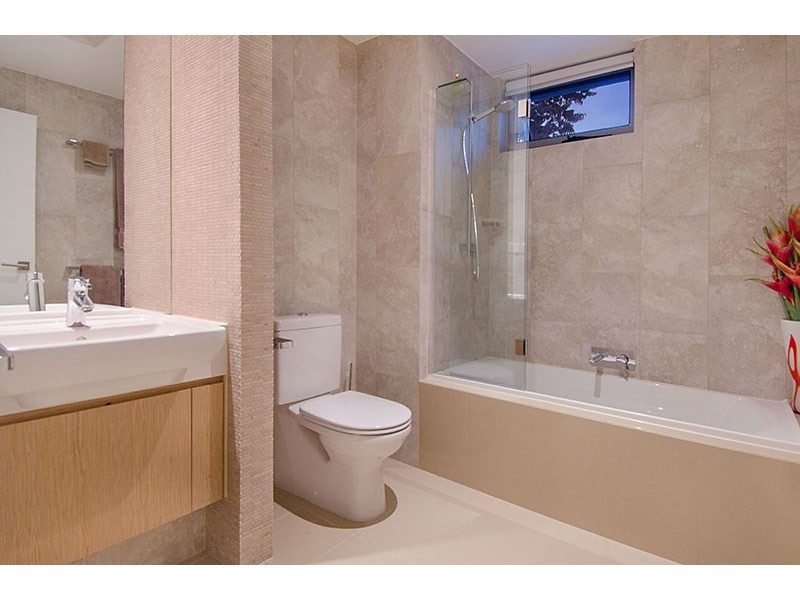 1105/118 Parkside Circuit, Hamilton QLD 4007