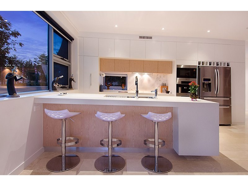 1105/118 Parkside Circuit, Hamilton QLD 4007