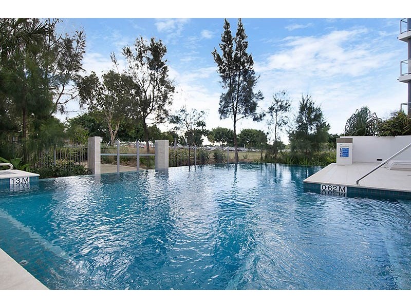 1105/118 Parkside Circuit, Hamilton QLD 4007