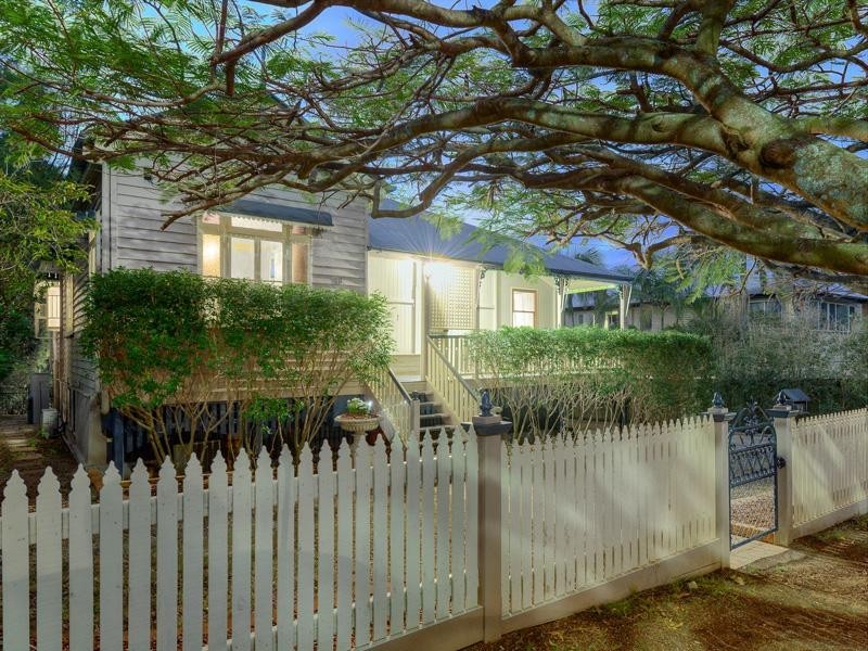 19 Phelan Street, Clayfield QLD 4011