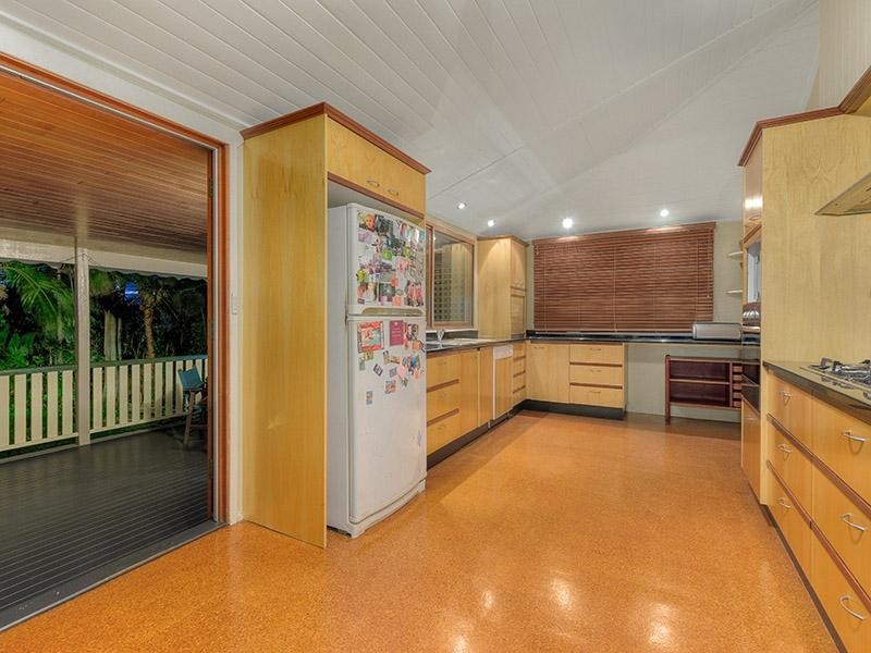 19 Phelan Street, Clayfield QLD 4011