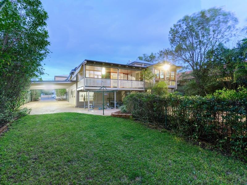 19 Phelan Street, Clayfield QLD 4011