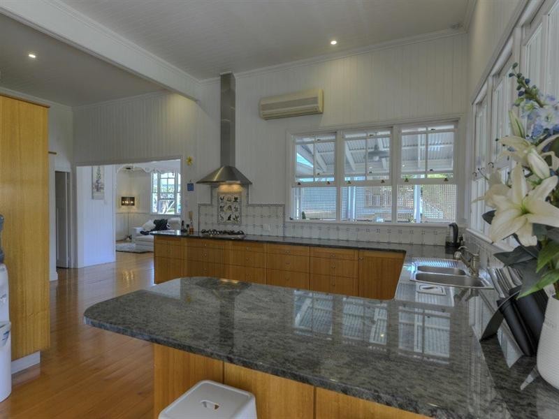 42 Cook Street, Northgate QLD 4013