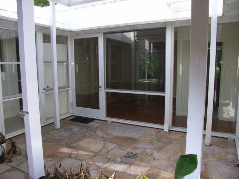 5 Whyenbah Street, Hamilton QLD 4007