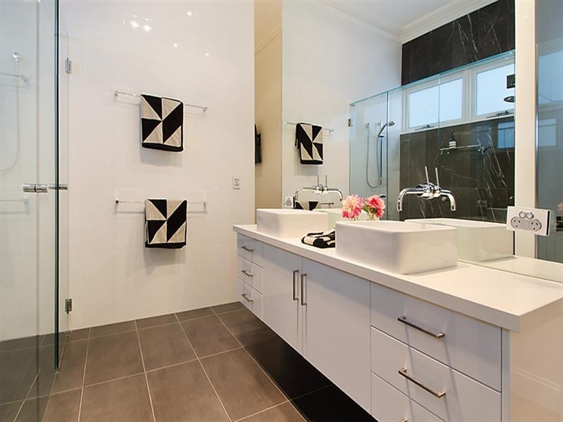 28 Newmarket Street, Hendra QLD 4011