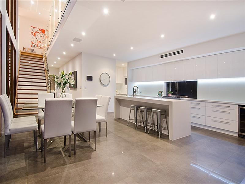 28 Newmarket Street, Hendra QLD 4011