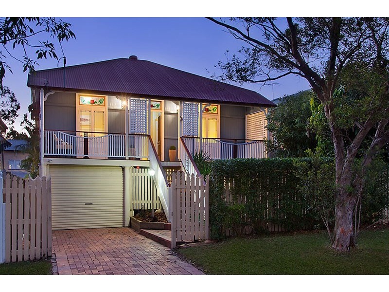 12 Lincoln Street, Wilston QLD 4051