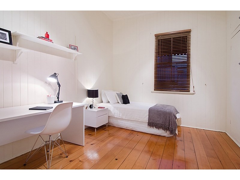 12 Lincoln Street, Wilston QLD 4051