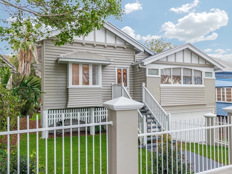 235 Sandgate Road, Albion QLD 4010