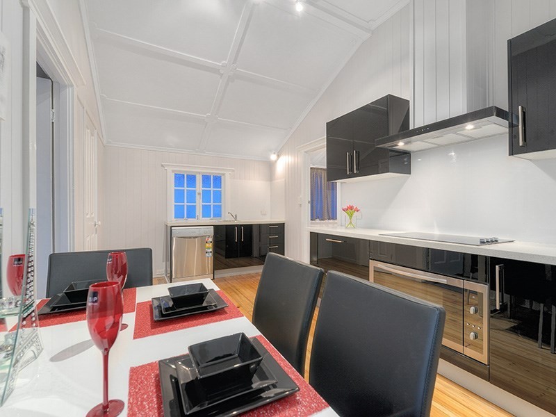 235 Sandgate Road, Albion QLD 4010