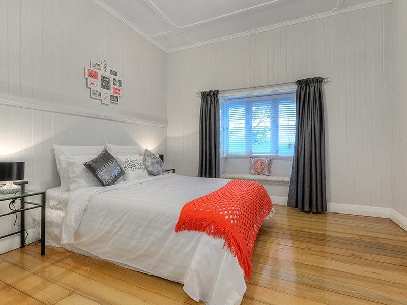 235 Sandgate Road, Albion QLD 4010