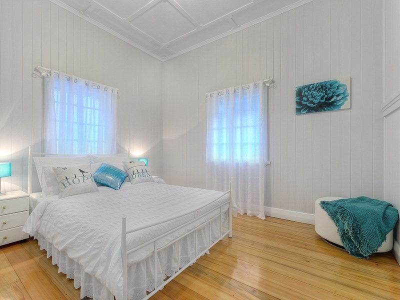 235 Sandgate Road, Albion QLD 4010