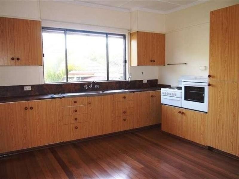 10 Bayview Street, Stafford Heights QLD 4053