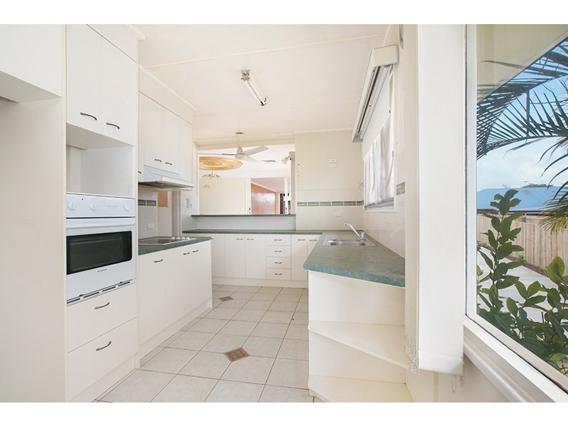 8a Ridley Road, Bridgeman Downs QLD 4035