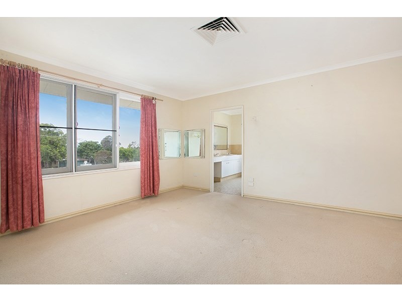 8a Ridley Road, Bridgeman Downs QLD 4035