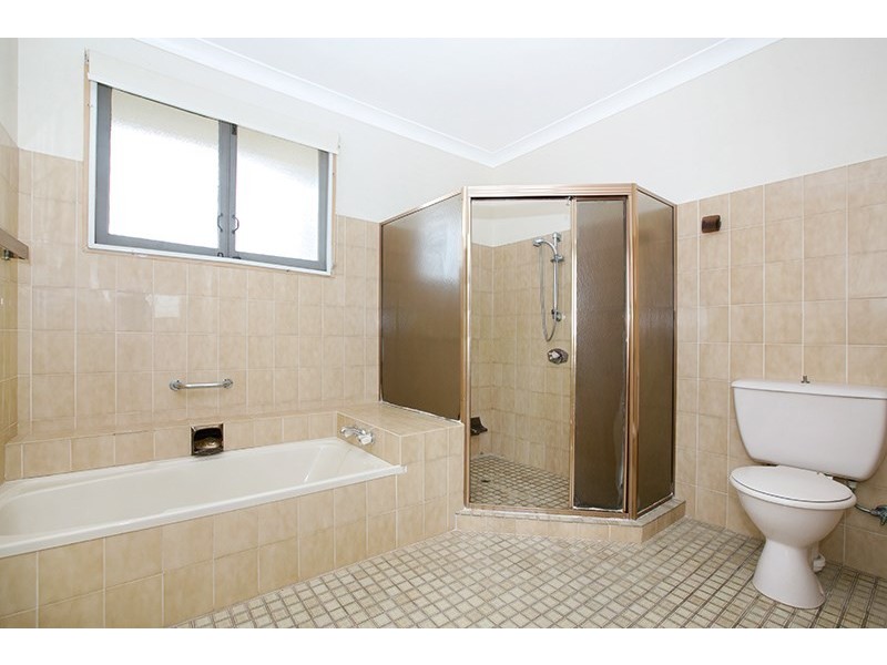 8a Ridley Road, Bridgeman Downs QLD 4035