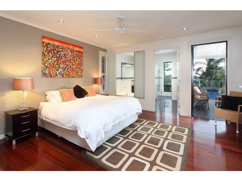 125 Crosby Road, Hamilton QLD 4007