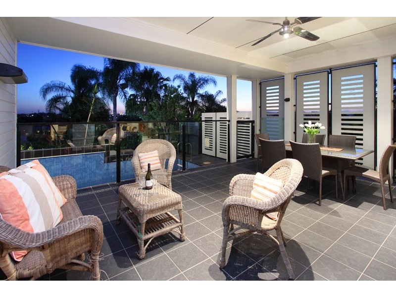 125 Crosby Road, Hamilton QLD 4007