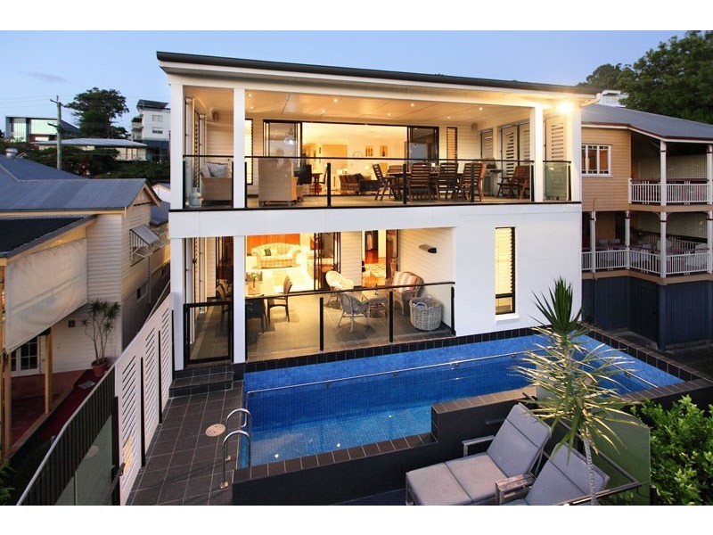 125 Crosby Road, Hamilton QLD 4007