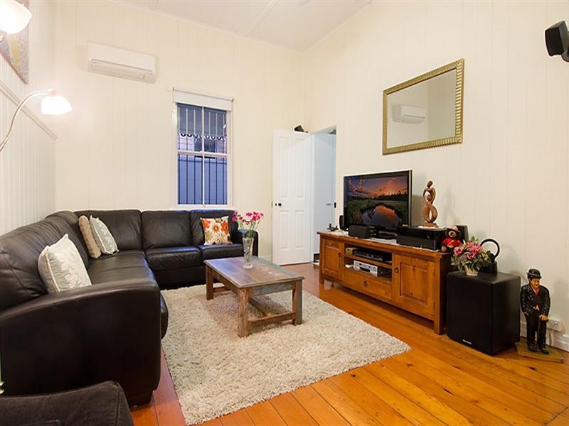 79 Main Avenue, Wilston QLD 4051