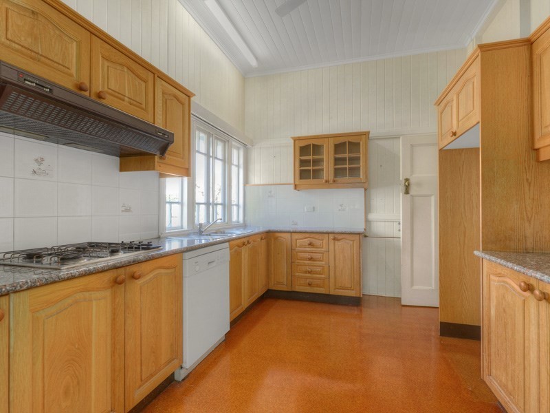 122 Alexandra Road, Clayfield QLD 4011