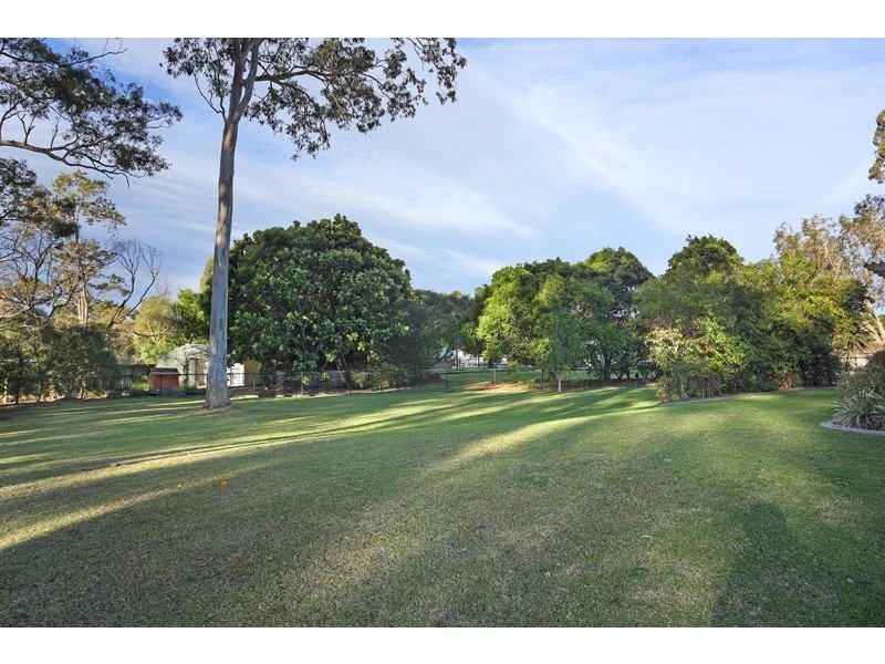 125 Camelot Place, Bridgeman Downs QLD 4035
