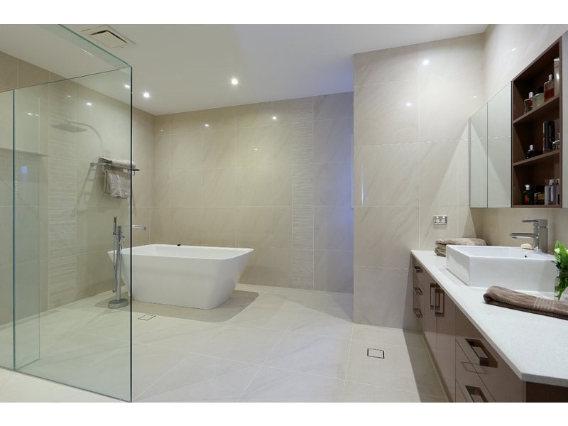 125 Camelot Place, Bridgeman Downs QLD 4035
