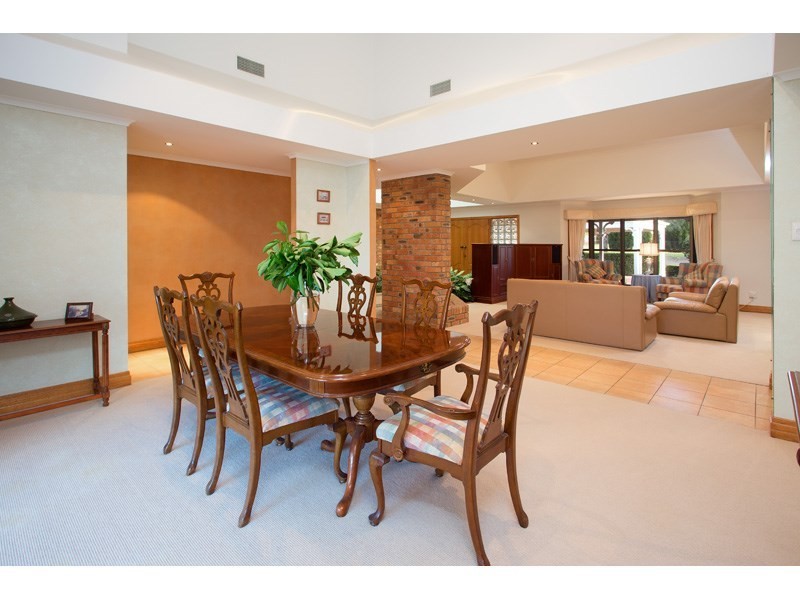 20 Neville Road, Bridgeman Downs QLD 4035