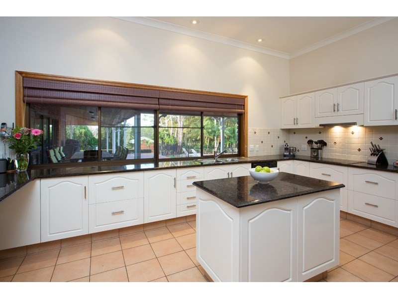 20 Neville Road, Bridgeman Downs QLD 4035