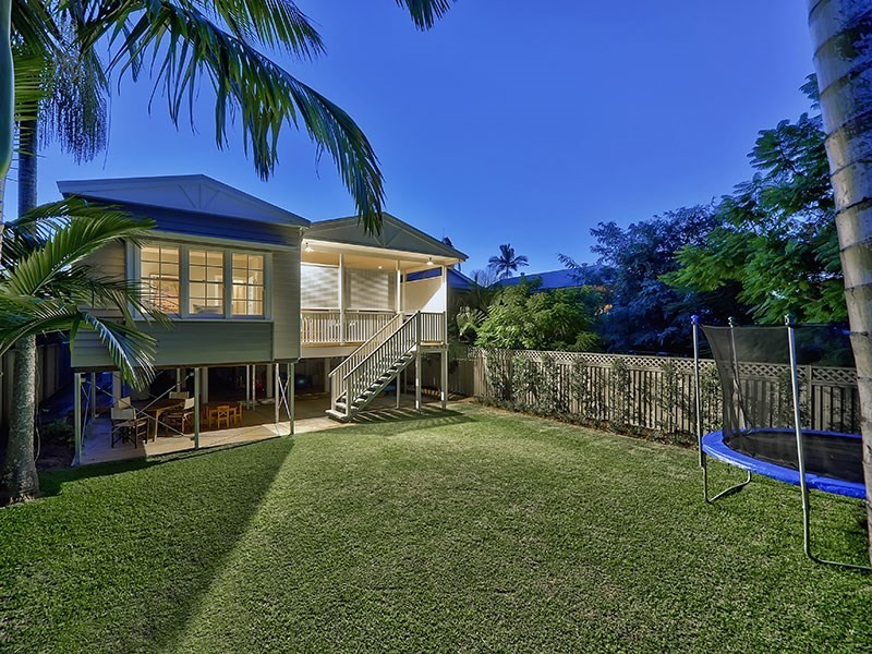 61 Ascot Street, Ascot QLD 4007