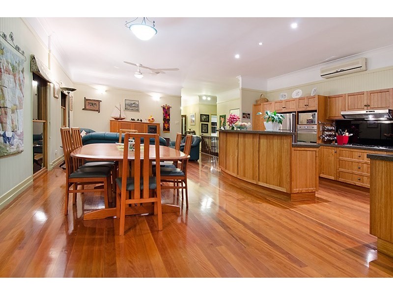 48 Seventh Avenue, Windsor QLD 4030