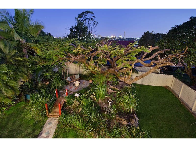 48 Seventh Avenue, Windsor QLD 4030