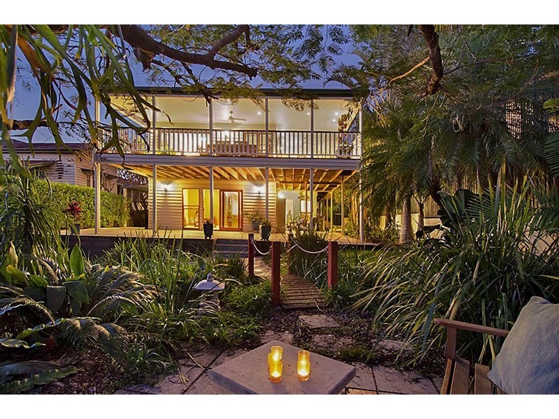 48 Seventh Avenue, Windsor QLD 4030