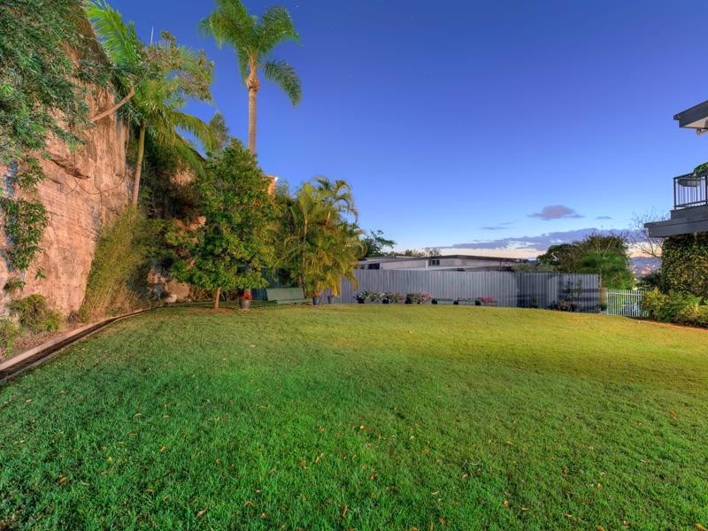 34 Comus Avenue, Ascot QLD 4007