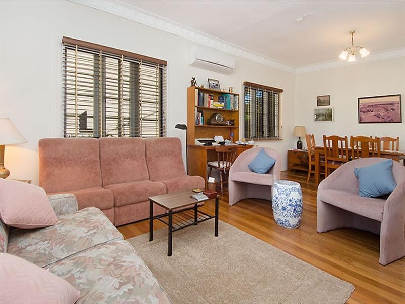 28 Matong Street, Hendra QLD 4011