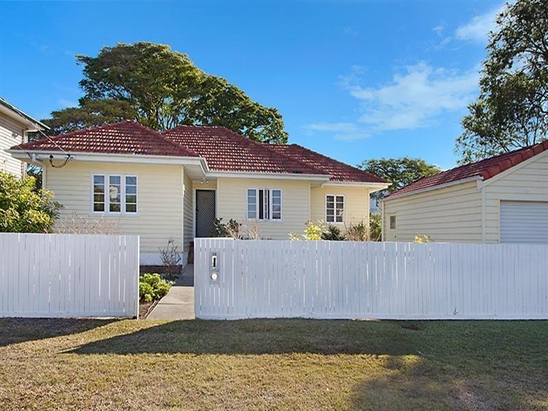 28 Matong Street, Hendra QLD 4011