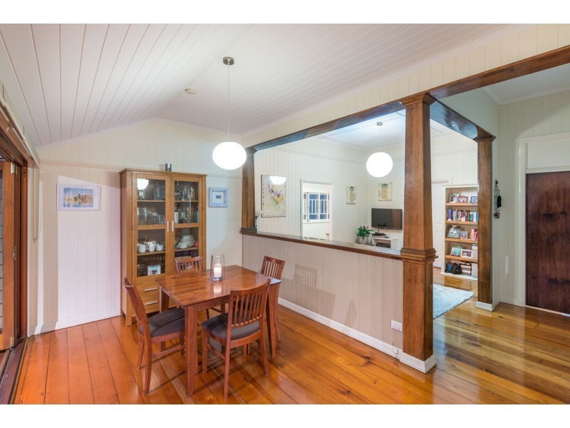 11 Bess Street, Windsor QLD 4030