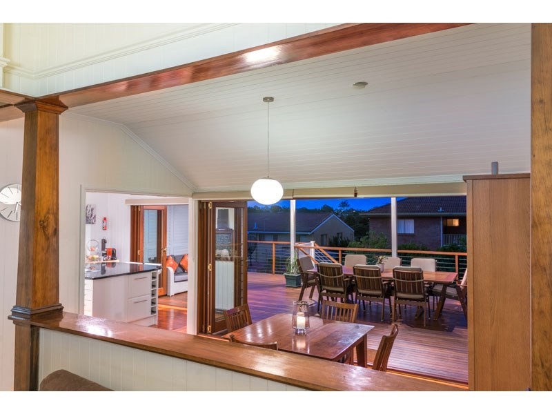 11 Bess Street, Windsor QLD 4030