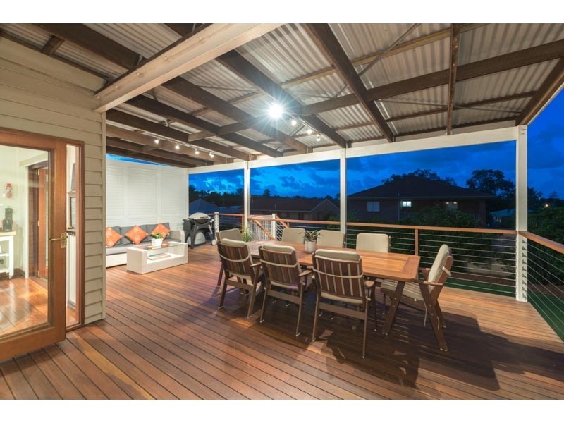 11 Bess Street, Windsor QLD 4030