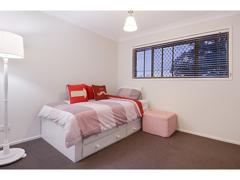 4 Colonial Court, Boondall QLD 4034