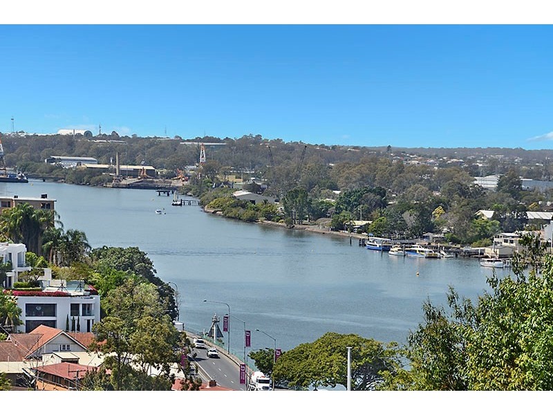 97 Hillside Crescent, Hamilton QLD 4007