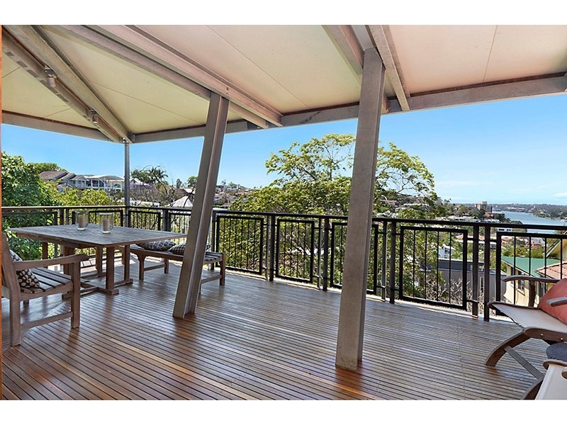 97 Hillside Crescent, Hamilton QLD 4007