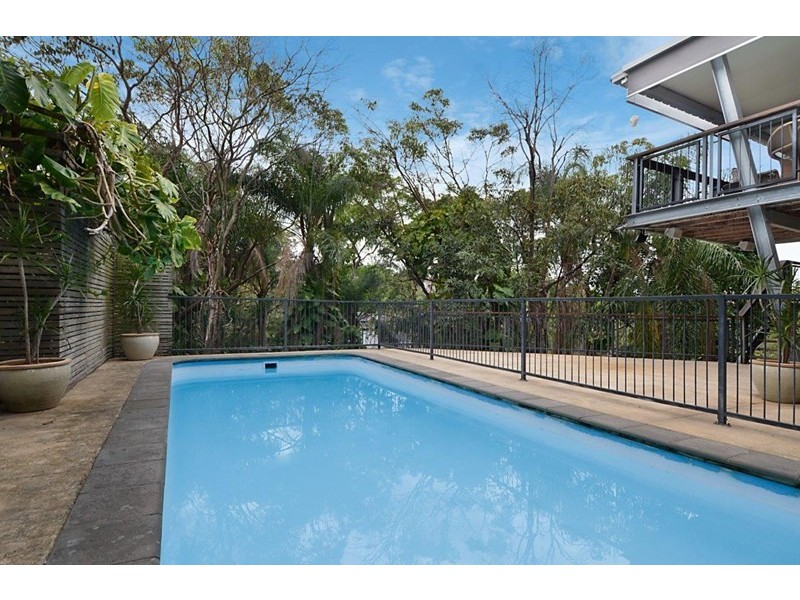 97 Hillside Crescent, Hamilton QLD 4007