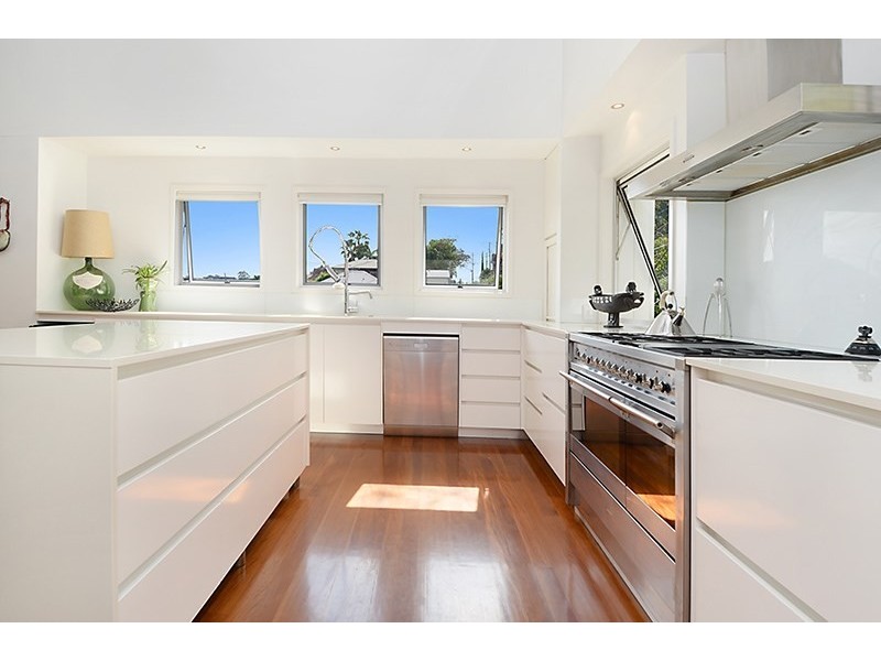 23 Ludlow Street, Hamilton QLD 4007