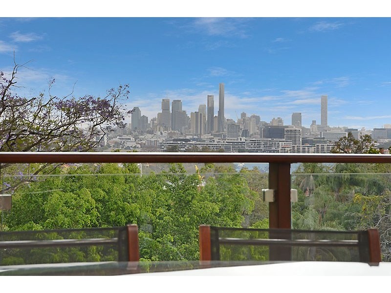 23 Ludlow Street, Hamilton QLD 4007