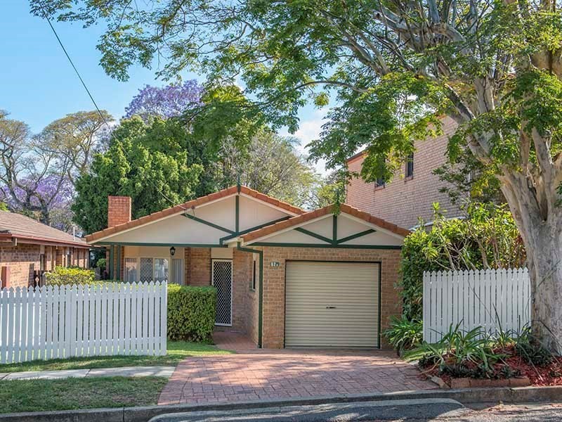 62A Lethem Street, Hendra QLD 4011