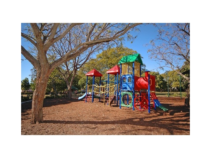 21 Bourne Street, Clayfield QLD 4011