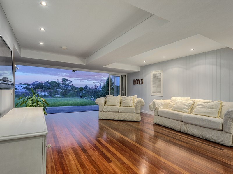 30 Massey Street, Ascot QLD 4007