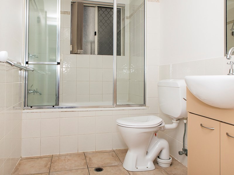 8/5 Whytecliffe Street, Albion QLD 4010